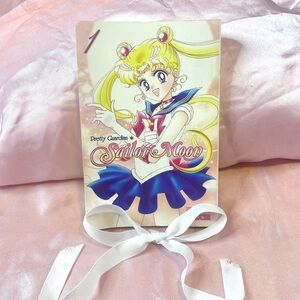 ♡ sailor moon manga volume 1 ♡